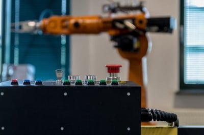 robot-arm-automation-and-ai