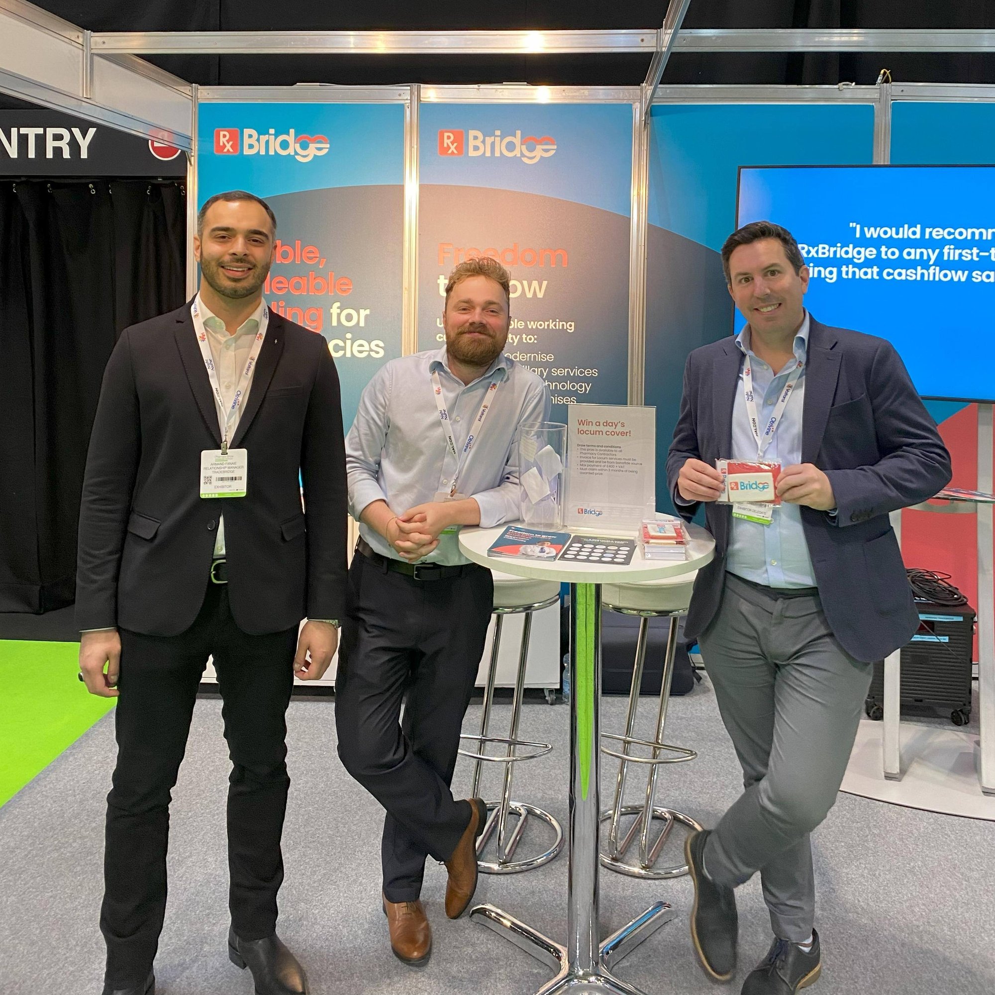 PharmacyShow2024-teamphoto3square.jpeg-1