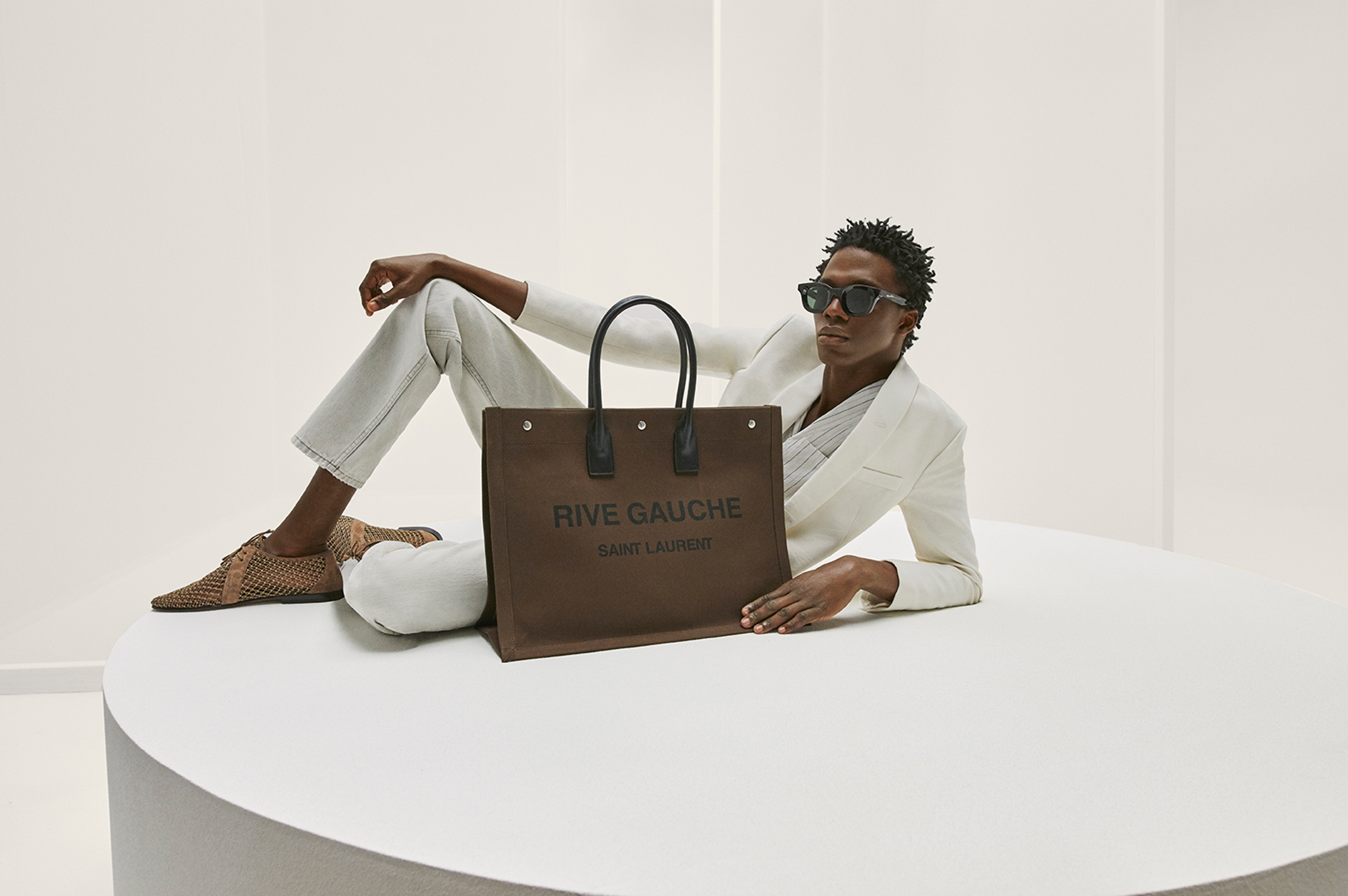 20201201_Farfetch_SS20_21_Shot_04_0002_sRGB_72